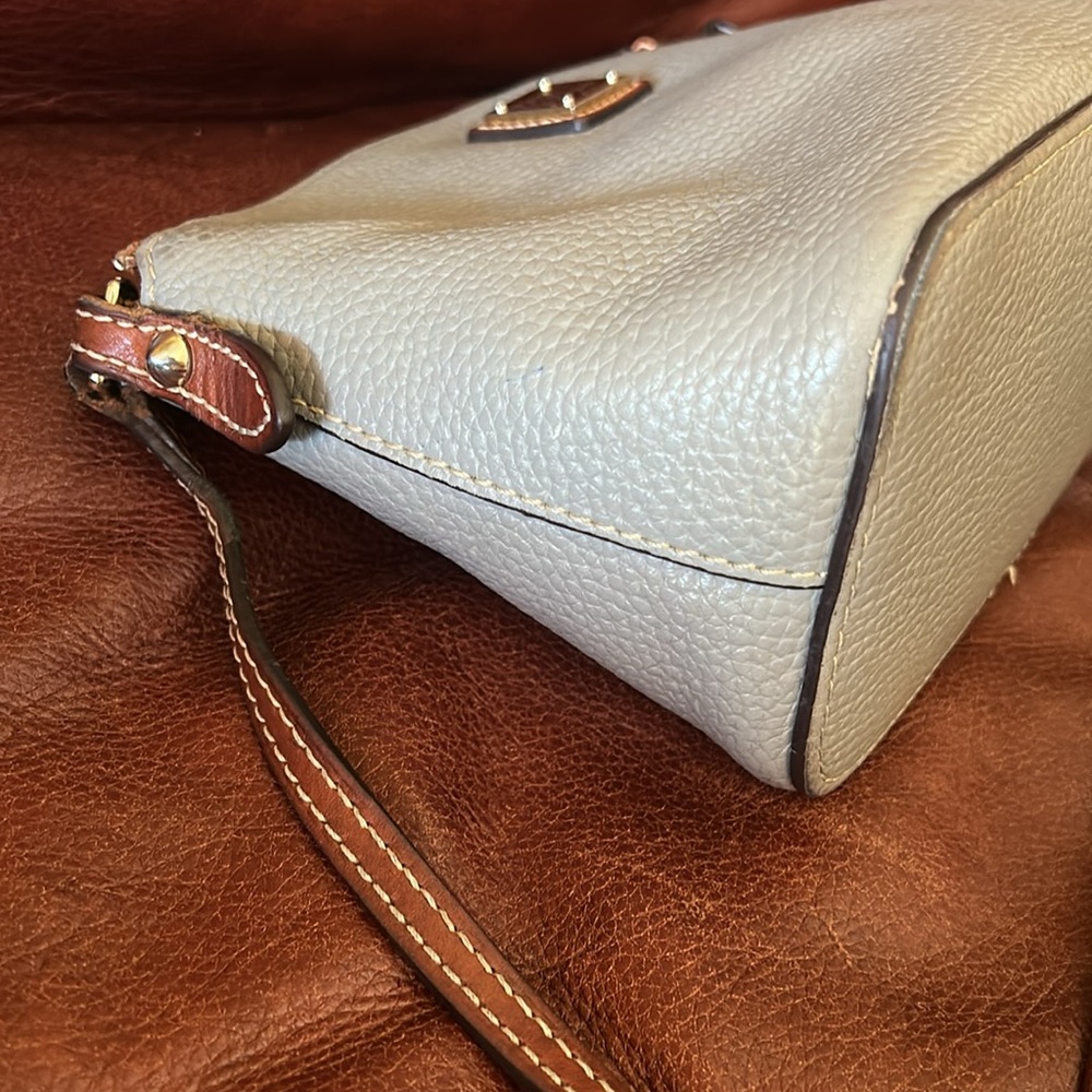 Dooney & Bourke Crossbody - Picture 9 of 13